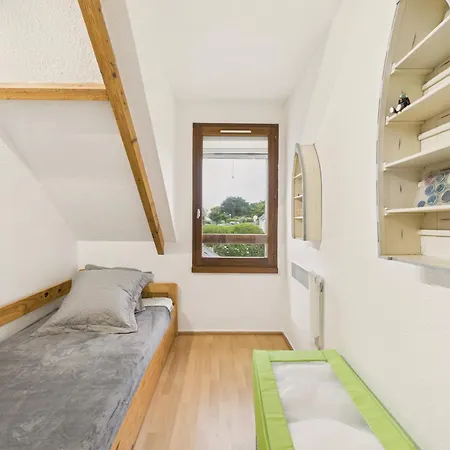 Maison Vue Pour 2 Adultes Et 2 Enfants